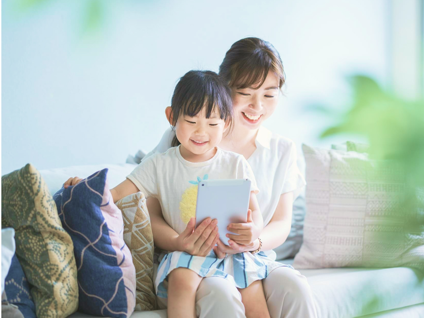 メインビジュアルの画像|母と子